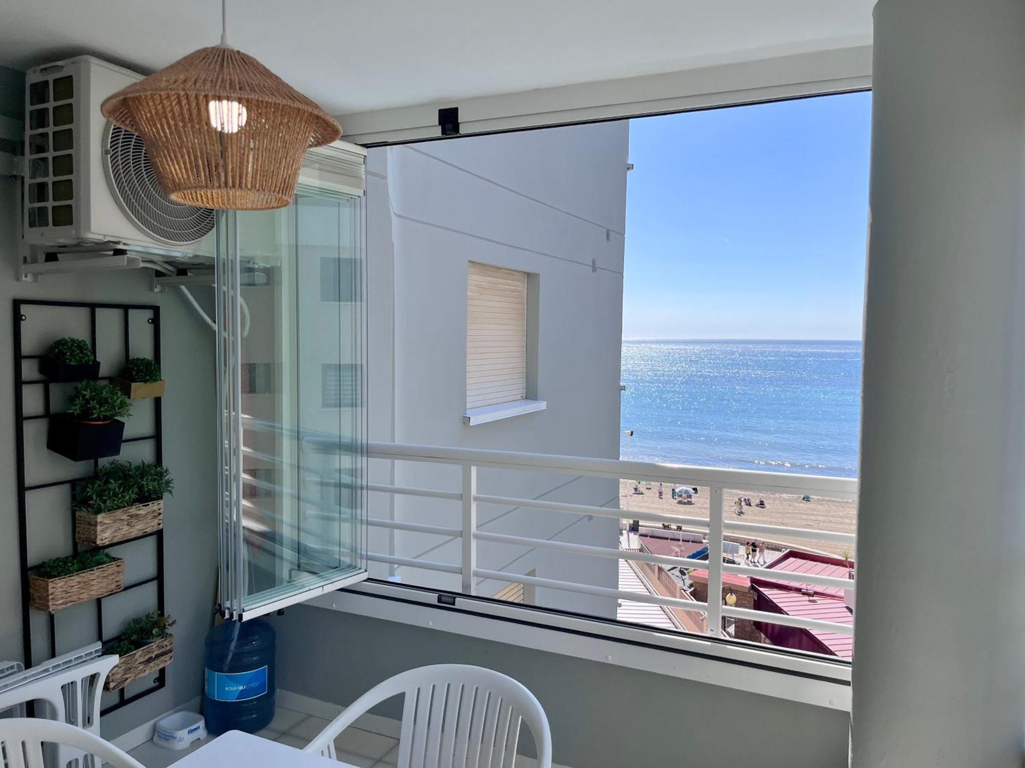 Modern Apartment On The Beach With Pool Calp Exterior foto